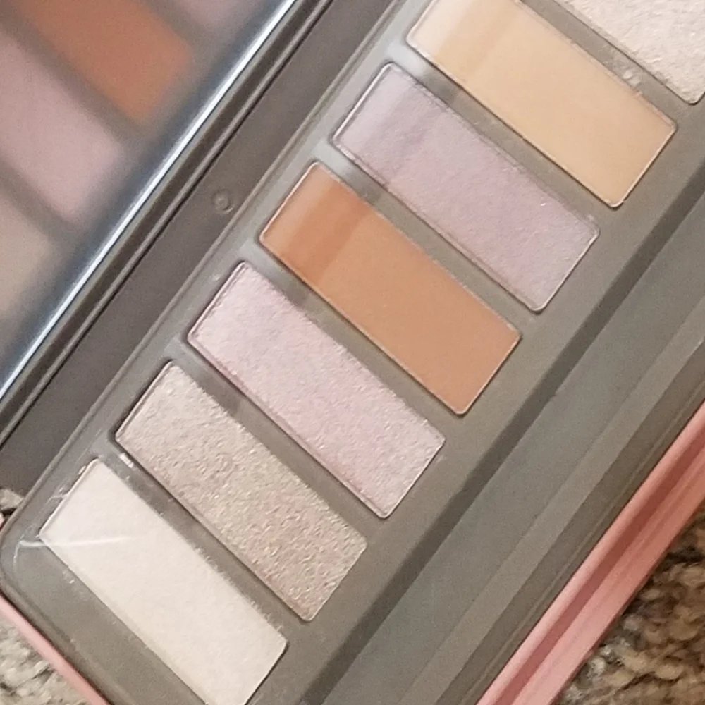 Semi-SWEET Eyeshadow Collection Color Story by SE